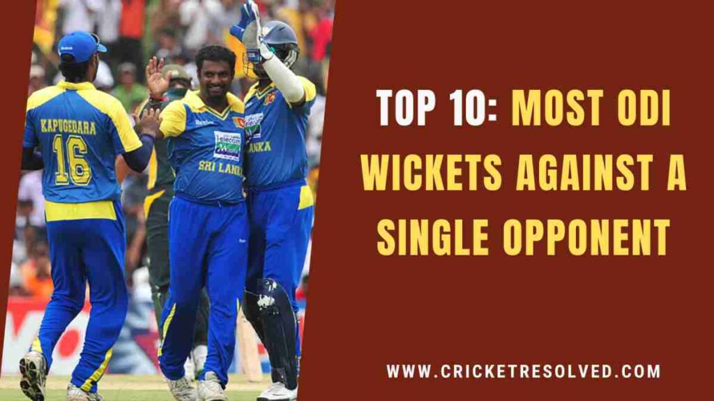 muralitharan picking a Pakistani wicket in an ODI match
