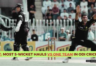 waqar younis picking a new zealand wicket in odi cricket match